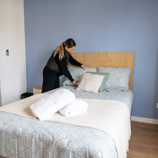 La Qualité du Ménage en Location Courte Durée : Le Secret d’une Conciergerie qui Cartonne