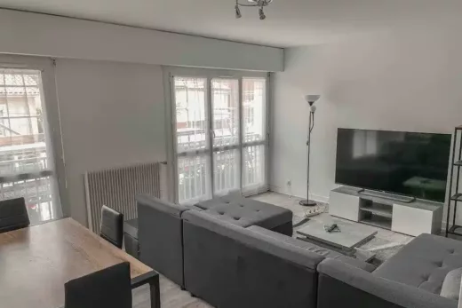Gallieni &#8211; 8 personnes &#8211; Calme en Centre Ville